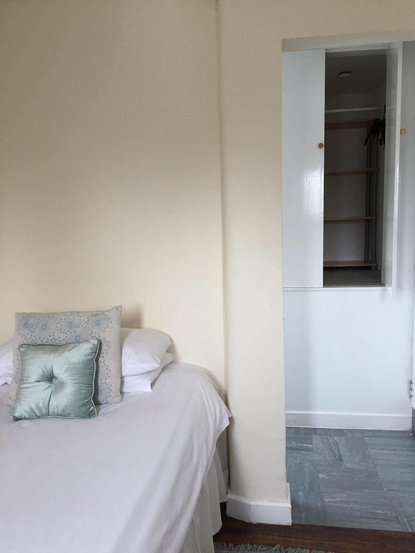 Cefn Mably Hotel Пенарт Екстериор снимка